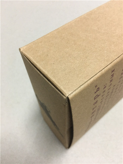 牛皮扣底纸盒 牛皮扣底纸盒